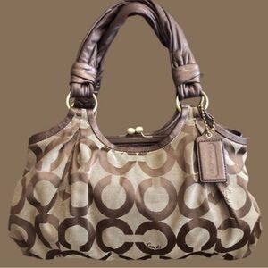 Coach Vintage Parker Kiss Closure Tote Bag #13441